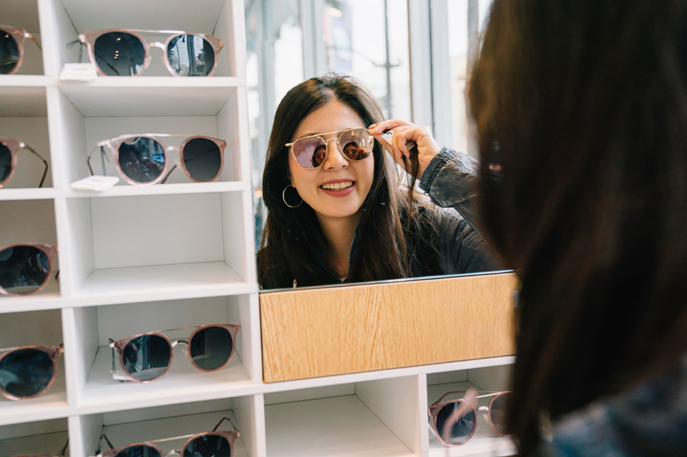 Here&#8217;s how to find the best sunglasses based on face shapes